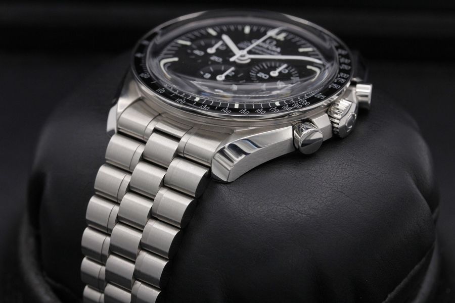 Omega Speedmaster Moonwatch 310.32.42.50.01.001